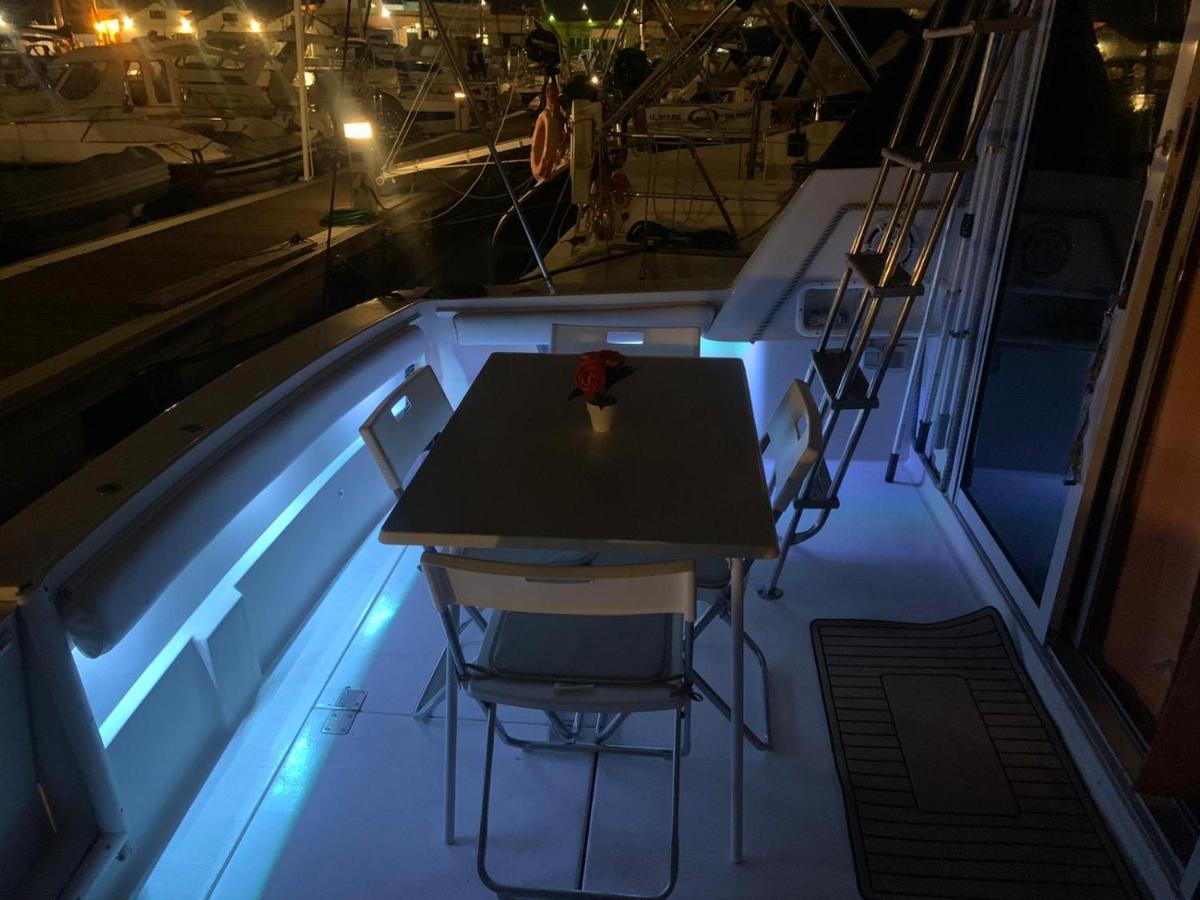 Giorgia House Boat Hotel Palermo Exterior photo